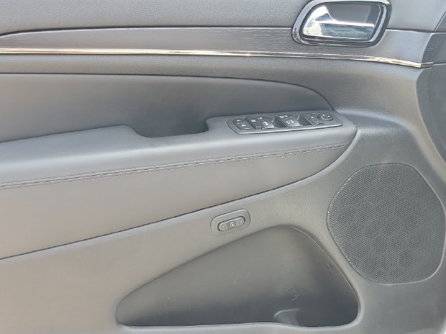 Used 2020 Jeep Grand Cherokee High Altitude AWD/4WD image 20