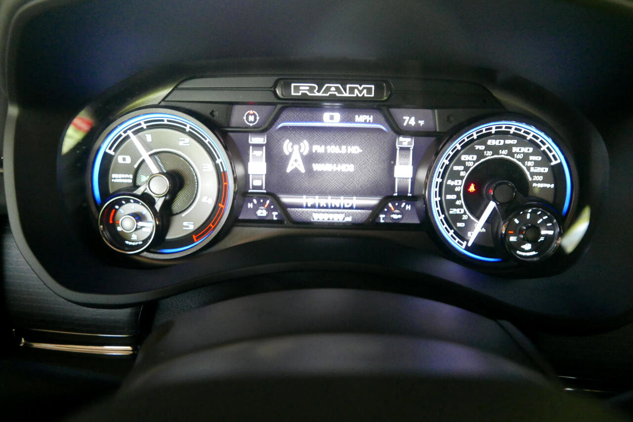 Used 2022 RAM 3500 Limited image 13