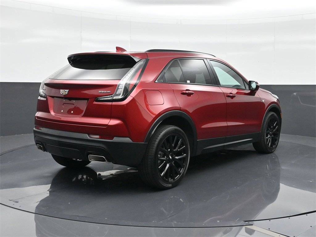 Certified 2022 Cadillac XT4 Sport w/ Enhanced Visibility Package image 14