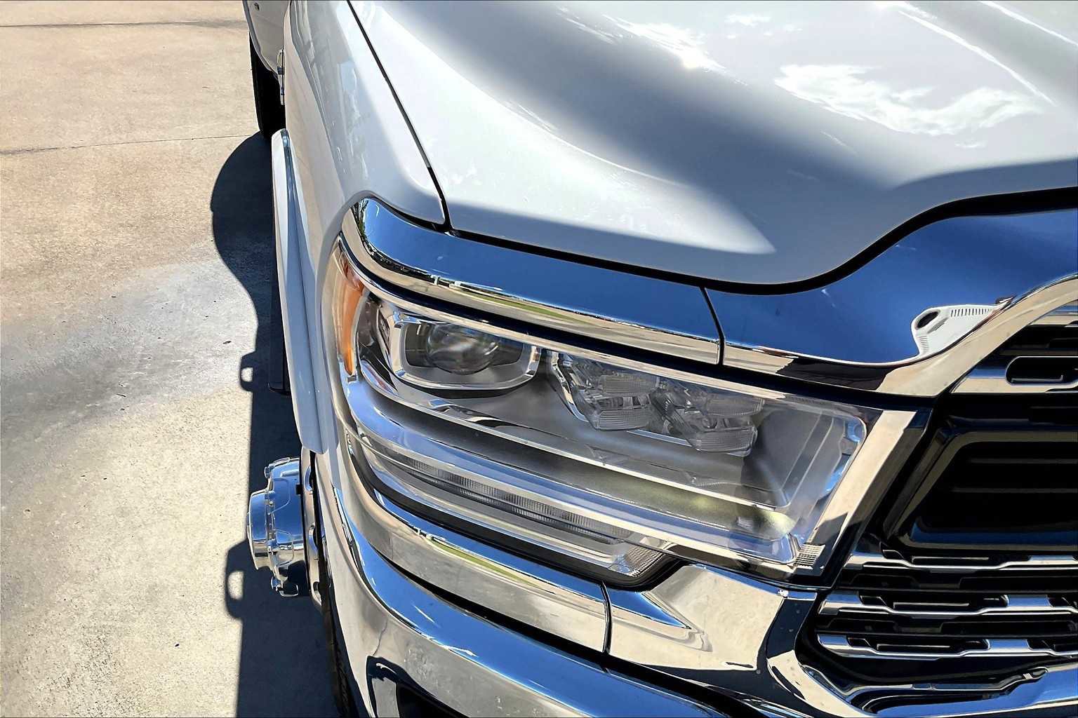 Certified 2024 RAM 3500 Limited image 26