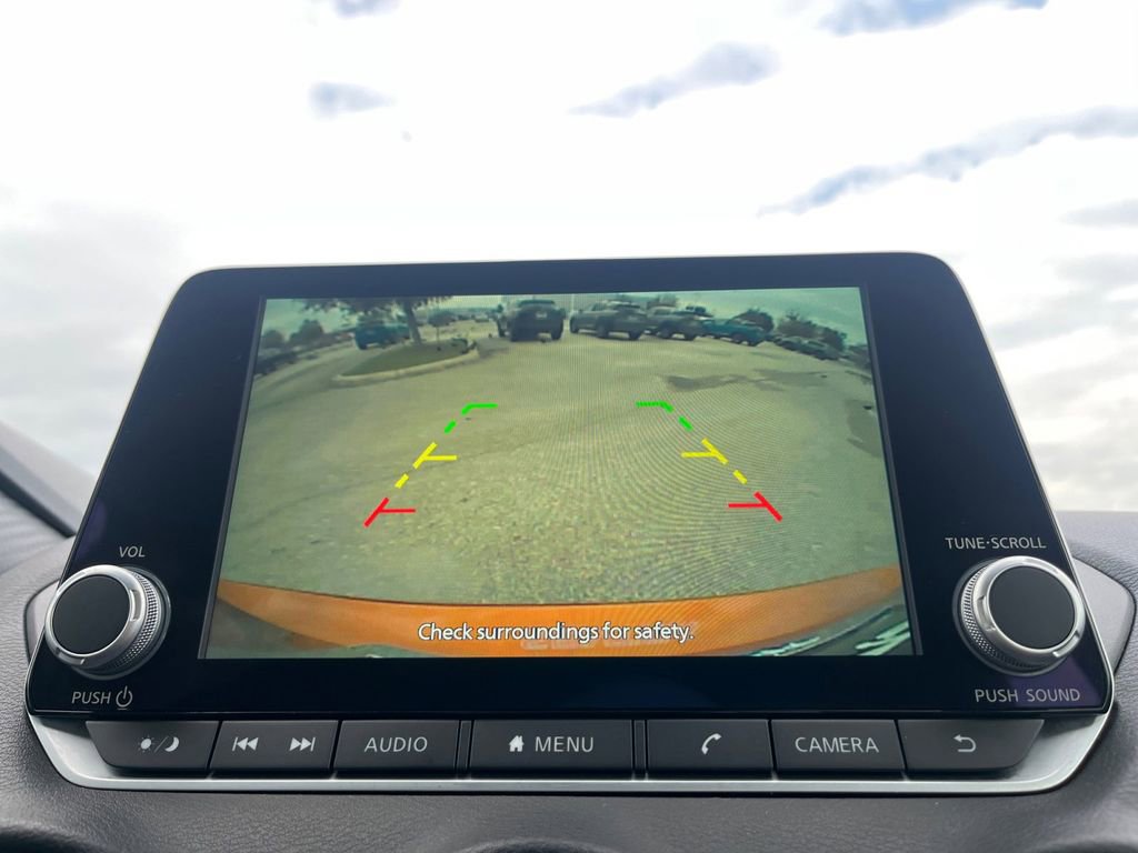 Certified 2024 Nissan Sentra SR image 9