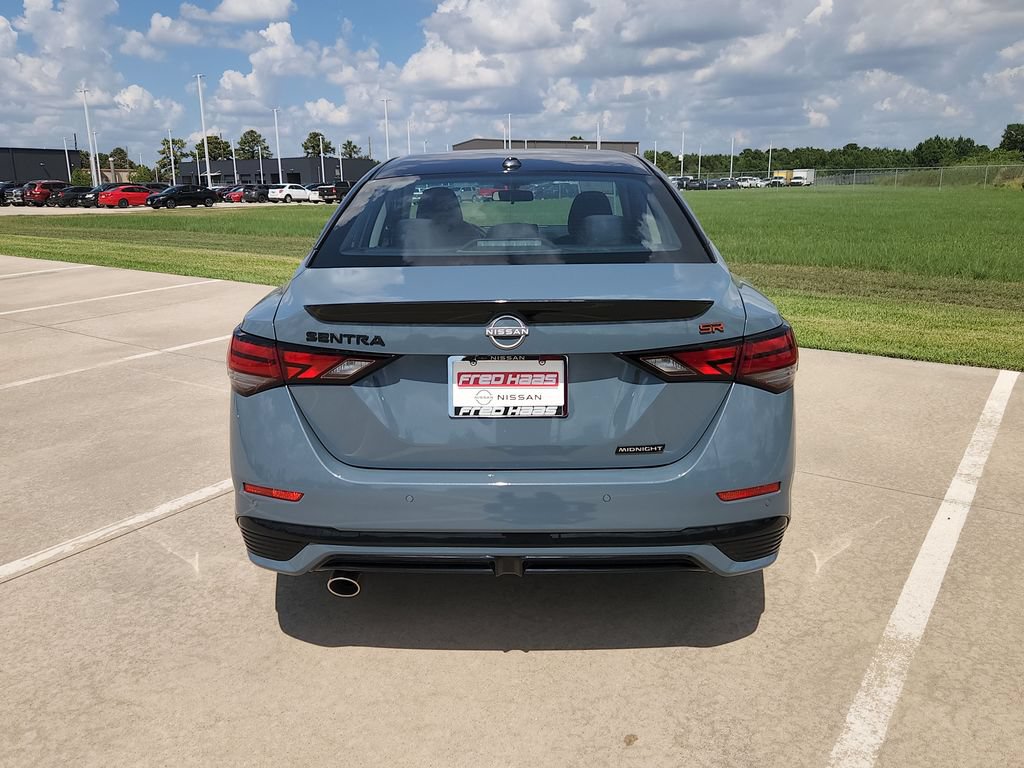 Used 2025 Nissan Sentra SR w/ Midnight Edition FWD image 6