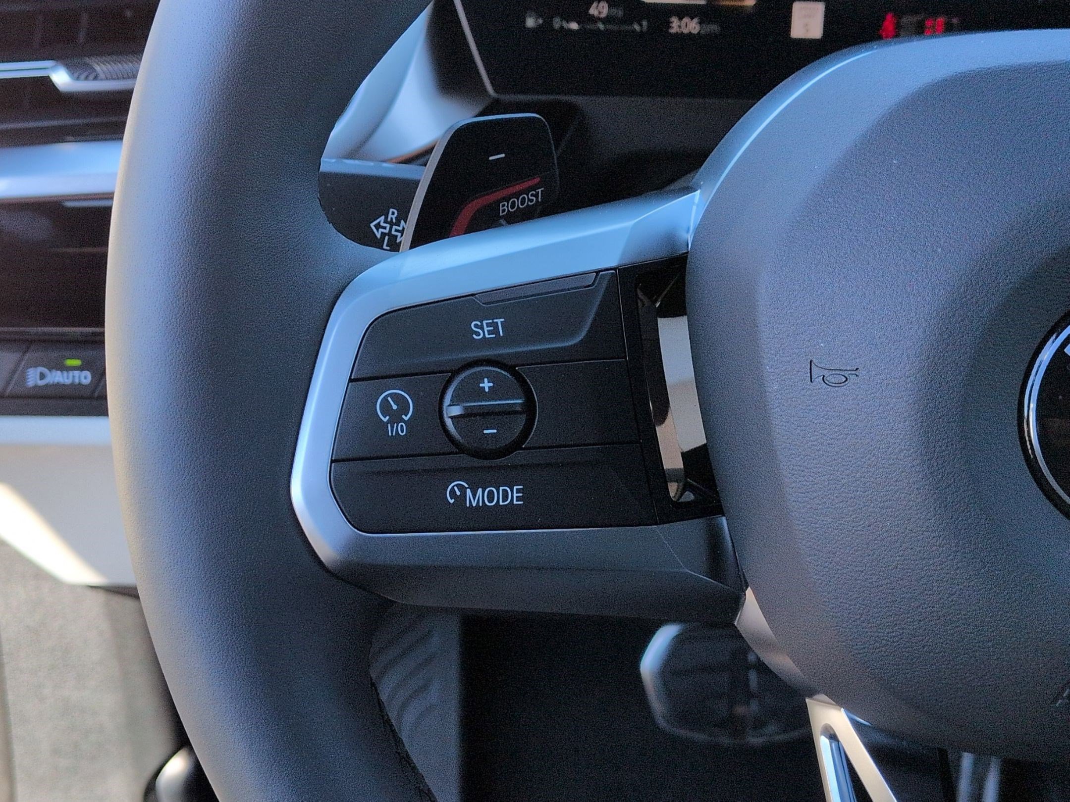 Used 2026 BMW X2 xDrive28i w/ Technology Package image 19