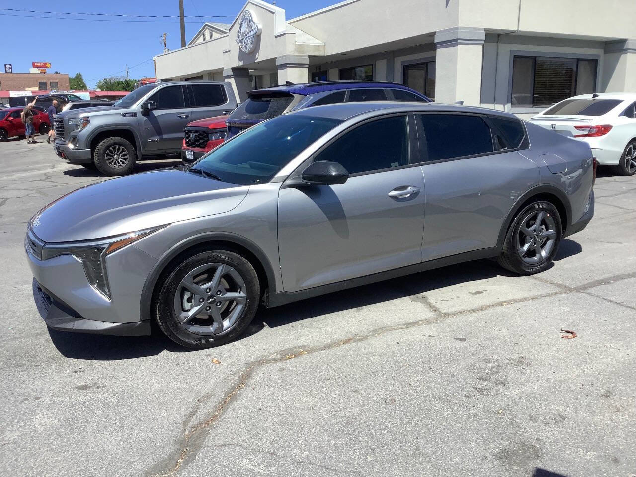 Used 2025 Kia K4 FWD image 16