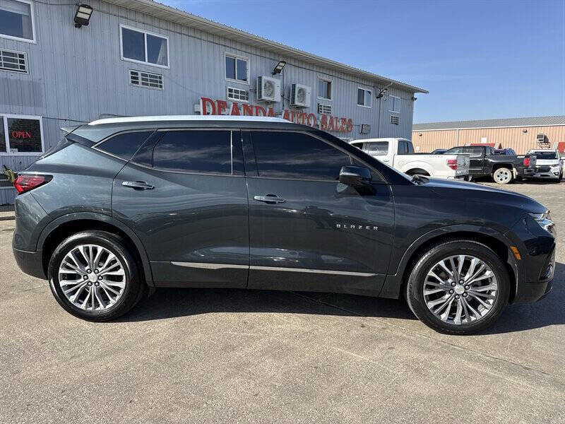 Used 2019 Chevrolet Blazer Premier w/ Driver Confidence II Package AWD/4WD image 9