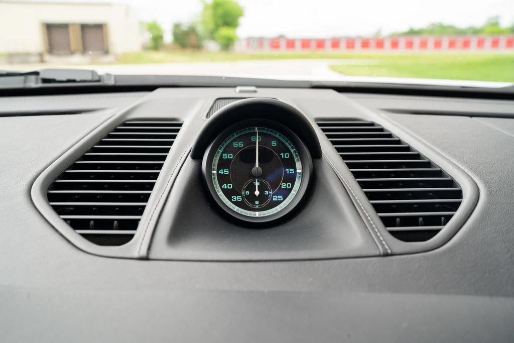 Used 2019 Porsche 911 Speedster RWD image 24