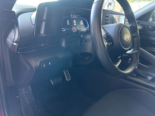Certified 2025 Hyundai Elantra Sport image 14