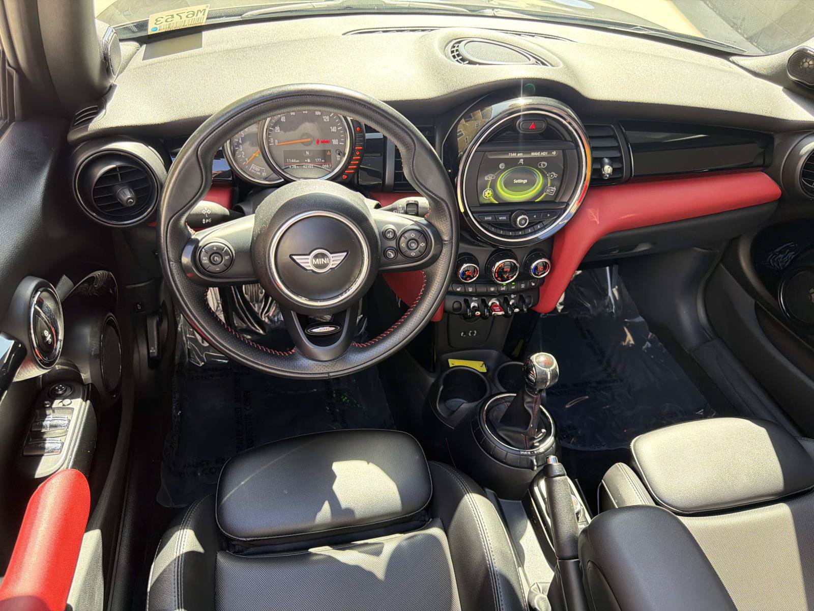 Used 2017 MINI Cooper S FWD image 8