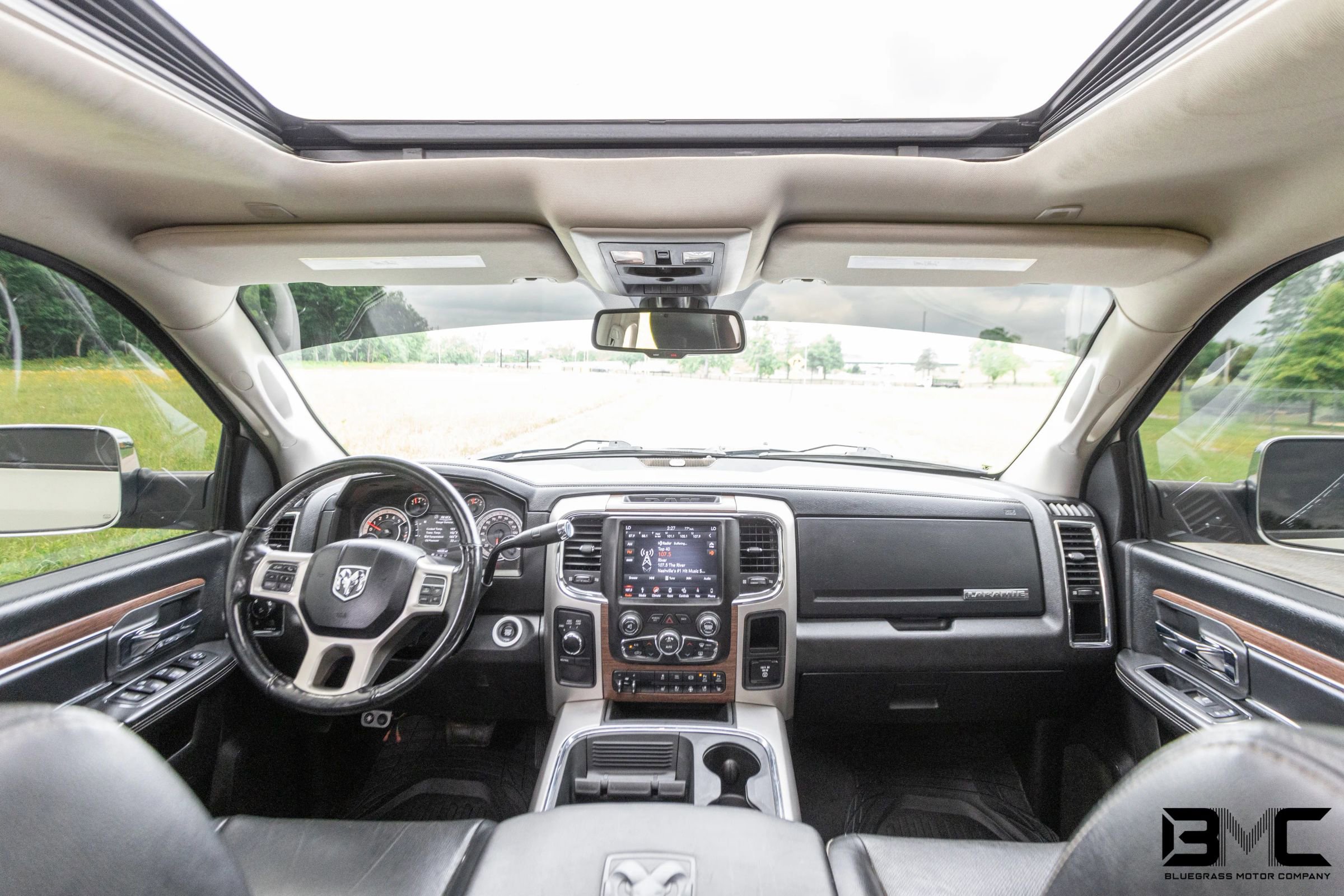 Used 2018 RAM 3500 Laramie image 15