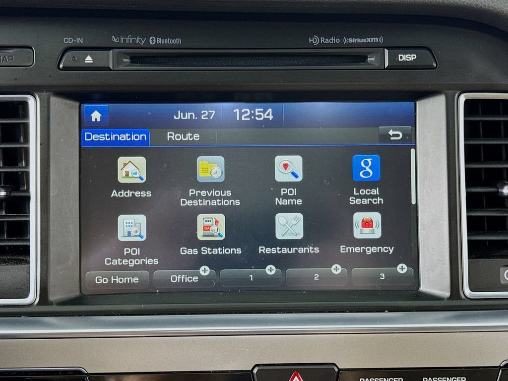 Used 2015 Hyundai Sonata Limited w/ Option Group 05 FWD image 27
