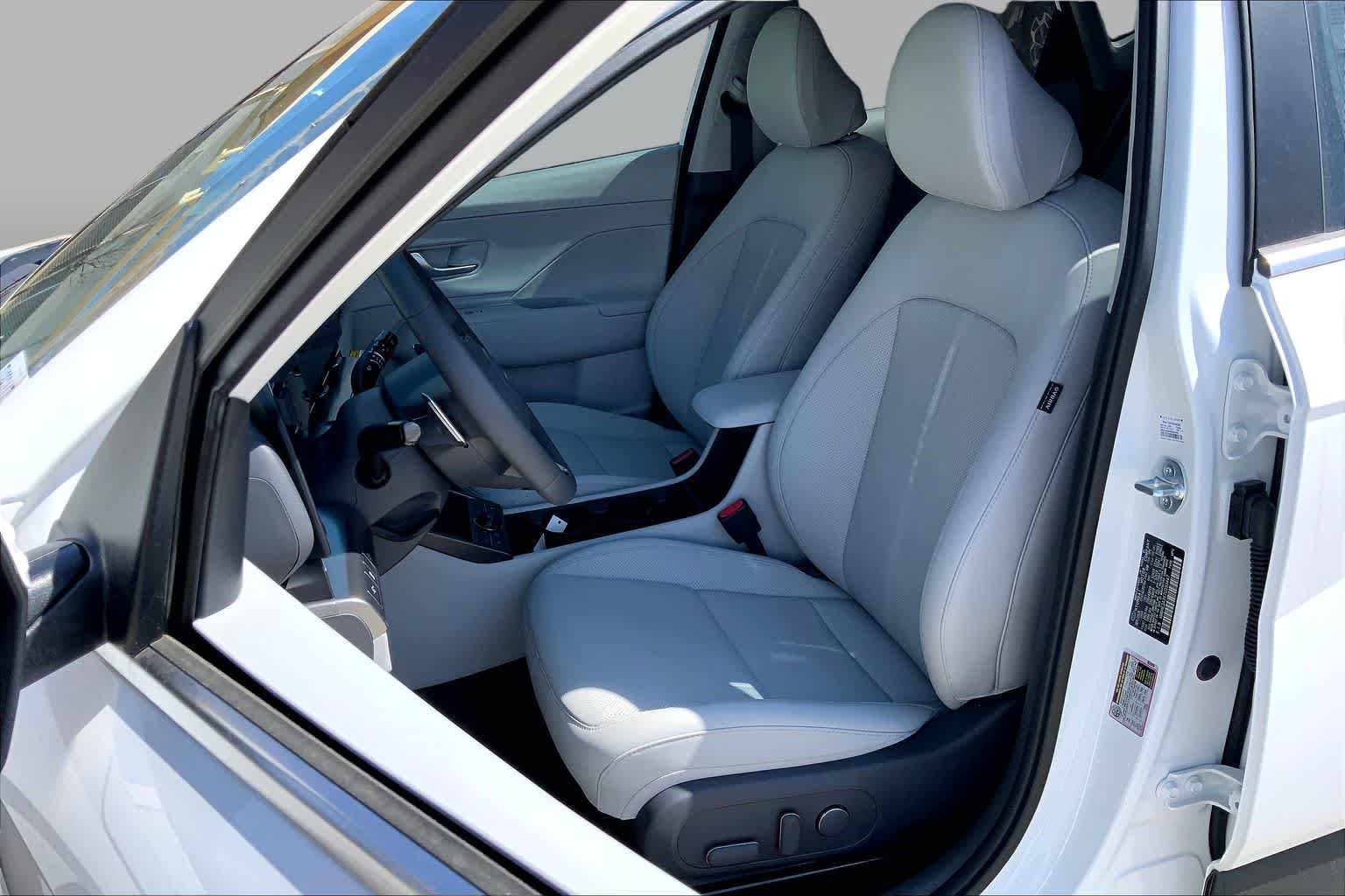 New 2026 Hyundai Kona Limited AWD/4WD image 7