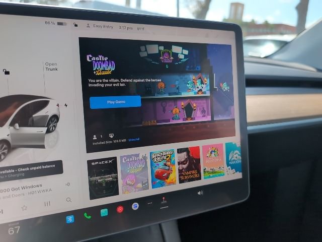 Used 2023 Tesla Model Y Long Range image 16