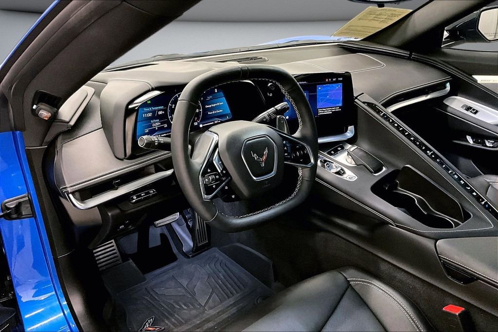 Used 2024 Chevrolet Corvette Stingray Preferred Cpe w/ Z51 Performance Package image 16