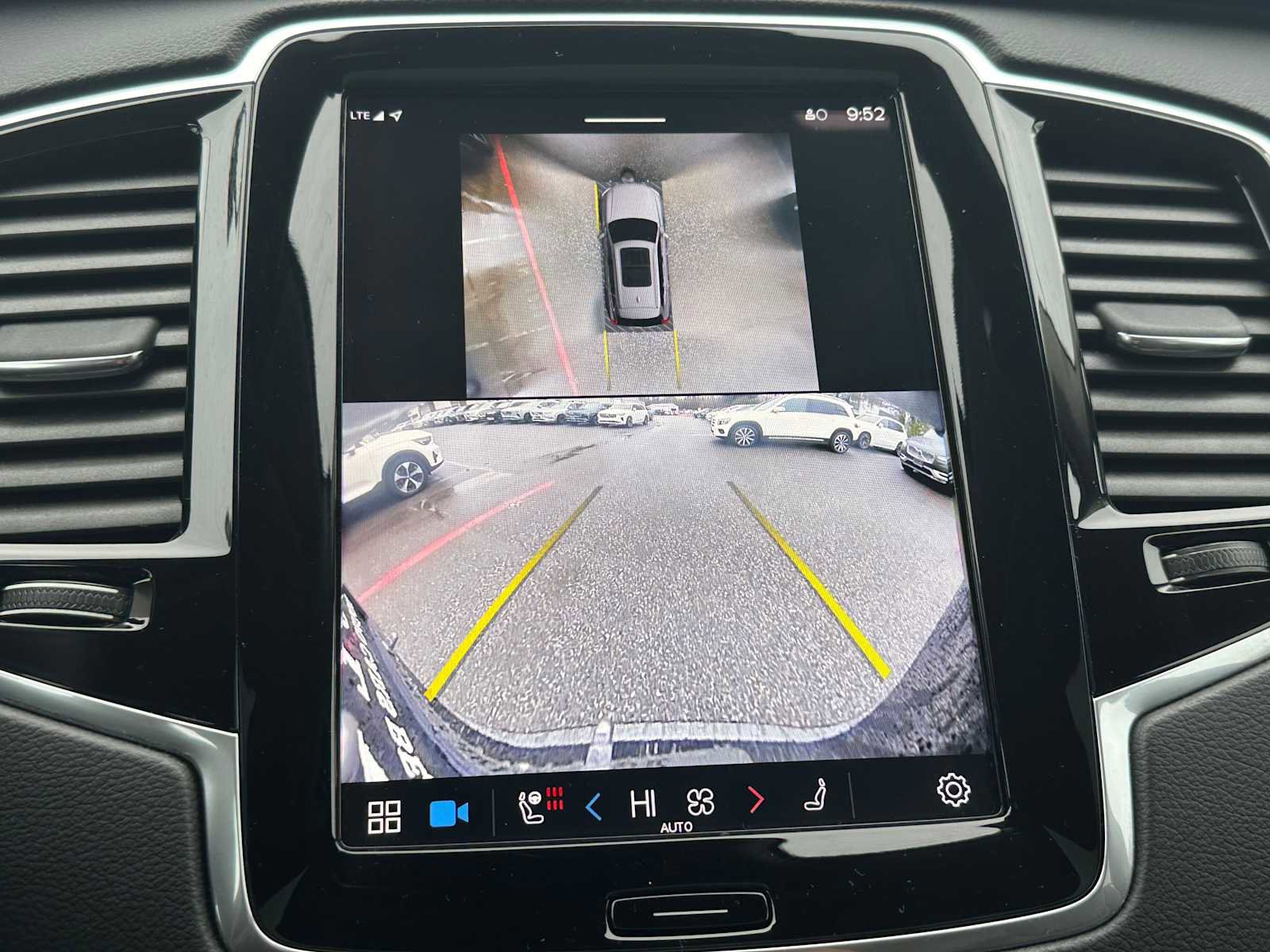 Certified 2024 Volvo XC90 T8 Ultimate image 27