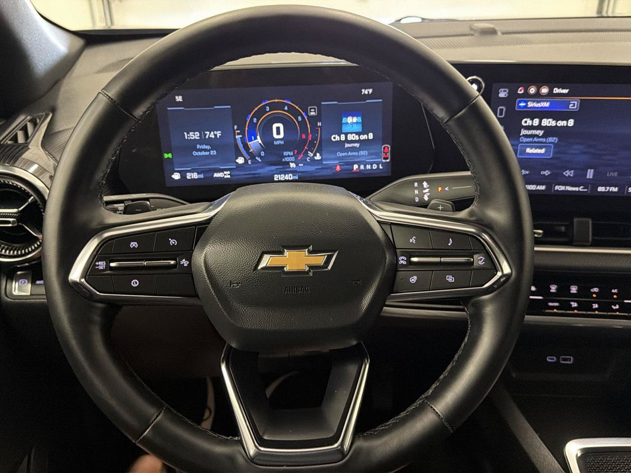 Used 2026 Chevrolet Equinox LT AWD/4WD image 7