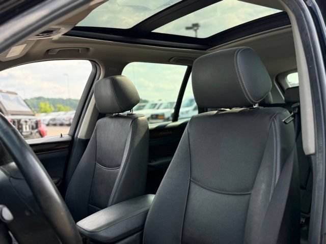 Used 2017 BMW X3 xDrive28i AWD/4WD image 14