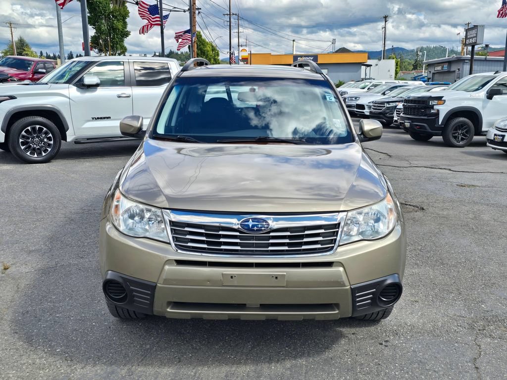 Used 2009 Subaru Forester 2.5X w/ Popular Equipment Group 5B AWD/4WD image 2
