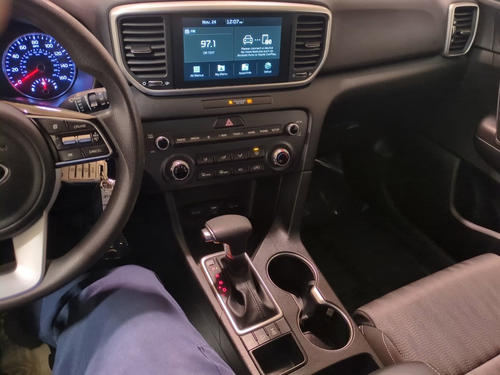 Used 2020 Kia Sportage LX image 19