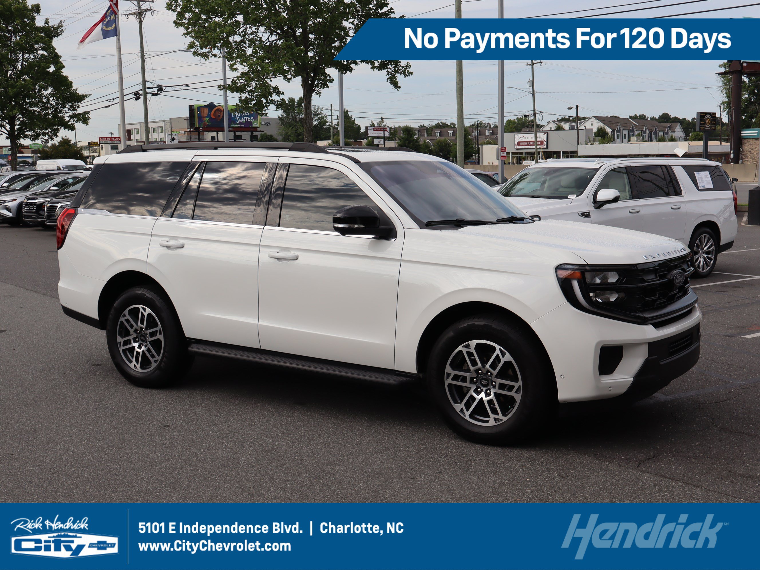 Used 2025 Ford Expedition Active