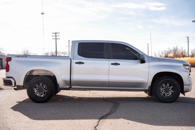 Used 2022 Chevrolet Silverado 1500 Custom image 4