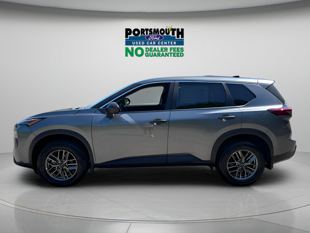 Used 2026 Nissan Rogue S AWD/4WD image 2