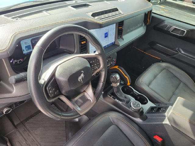 Certified 2024 Ford Bronco Badlands w/ Sasquatch Package AWD/4WD image 15
