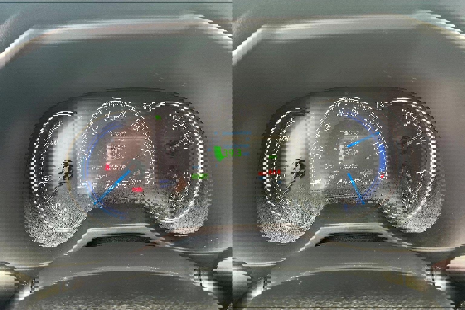 Used 2024 Toyota RAV4 XLE image 25