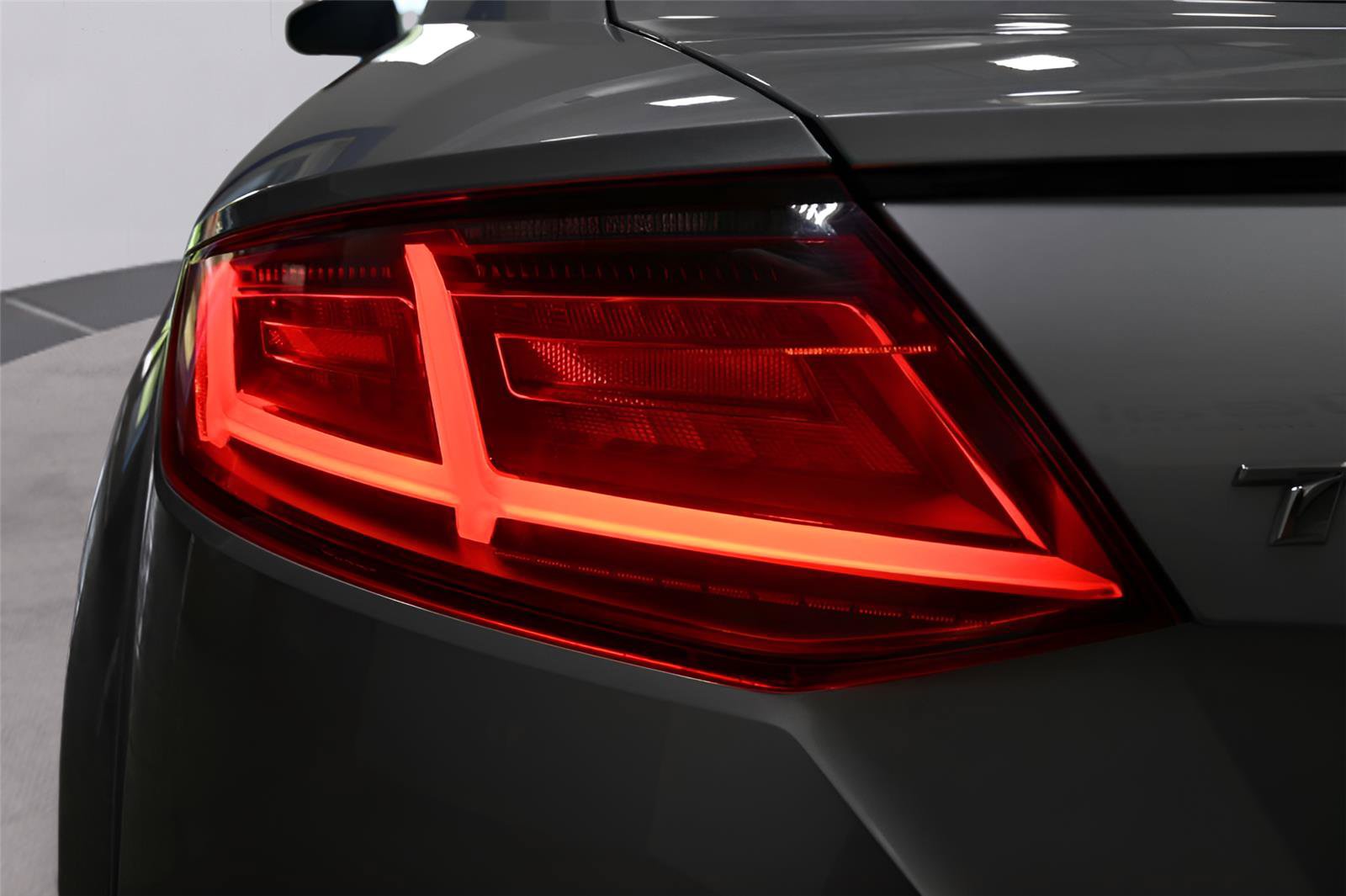 Used 2016 Audi TT 2.0T AWD/4WD image 34