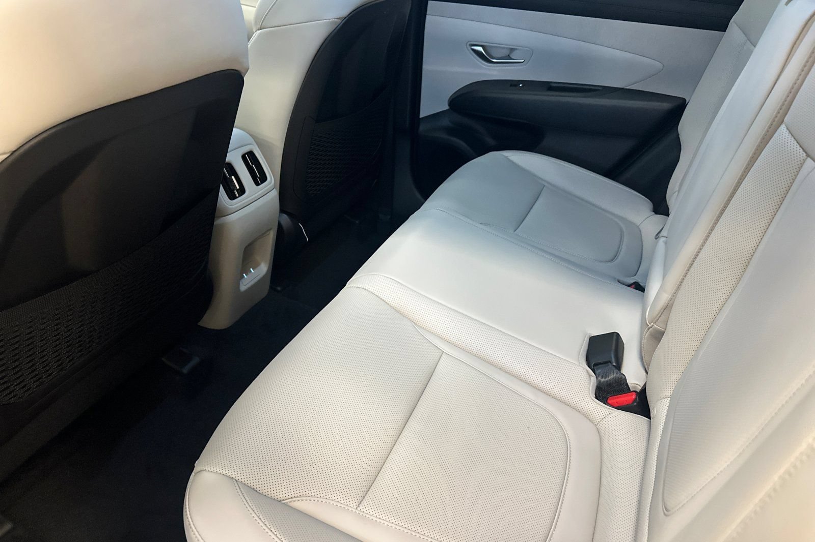 New 2026 Hyundai Tucson SEL AWD/4WD image 12