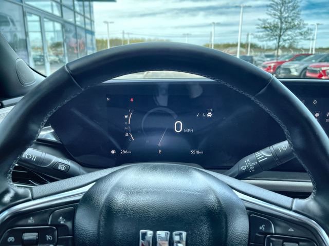 Certified 2025 Buick Envista Avenir FWD image 12