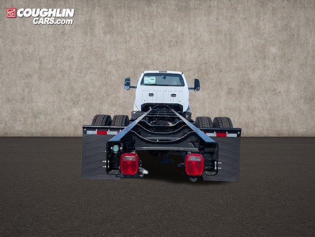 New 2027 Ford F750 2WD Regular Cab Super Duty image 6