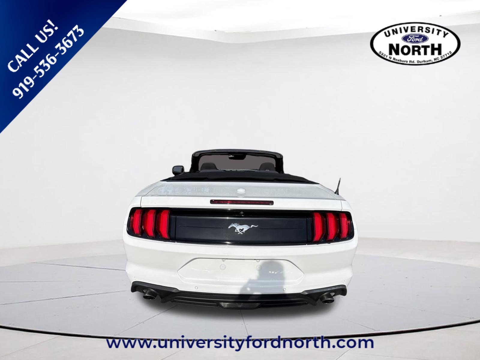 Used 2023 Ford Mustang Convertible w/ Equipment Group 101A RWD image 4