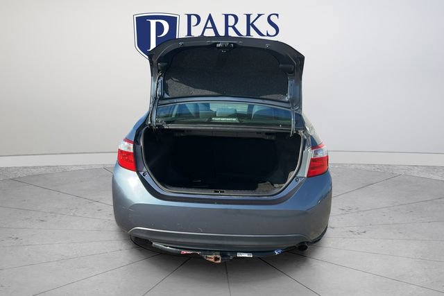Used 2015 Toyota Corolla L image 19