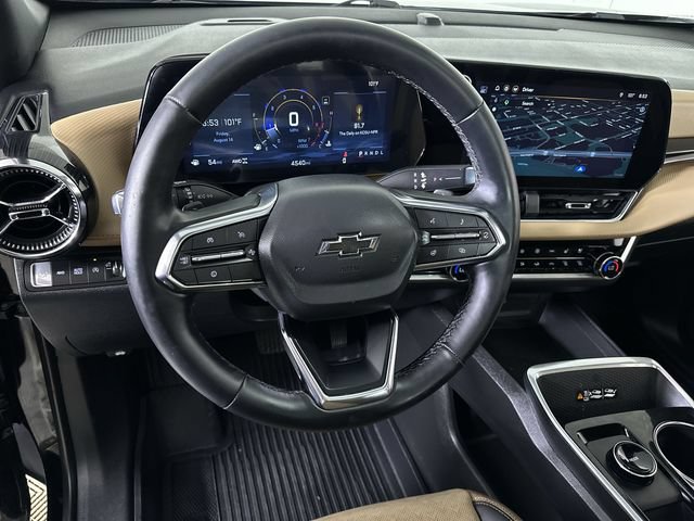 Used 2026 Chevrolet Equinox ACTIV w/ Convenience Package III AWD/4WD image 21