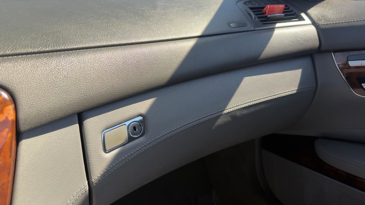 Used 2008 Mercedes-Benz CL 63 AMG 2dr Cpe 6.3L V8 AMG w/ P2 Premium Pkg II image 34