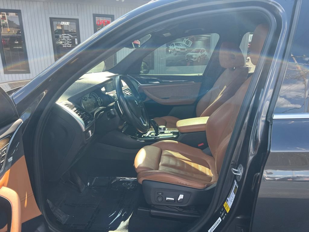 Used 2019 BMW X3 xDrive30i w/ Premium Package AWD/4WD image 9