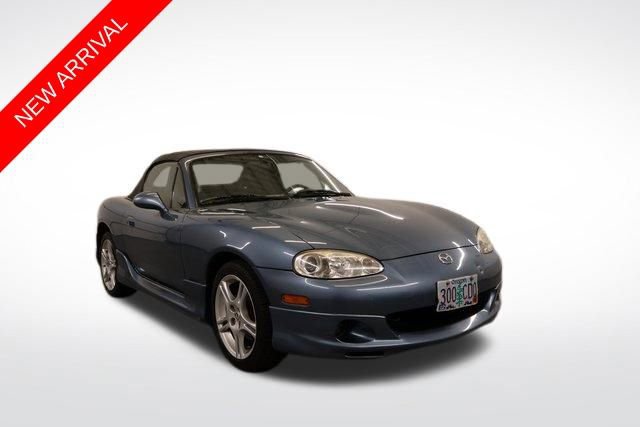 Used 2005 MAZDA MX-5 Miata w/ Convenience Pkg
