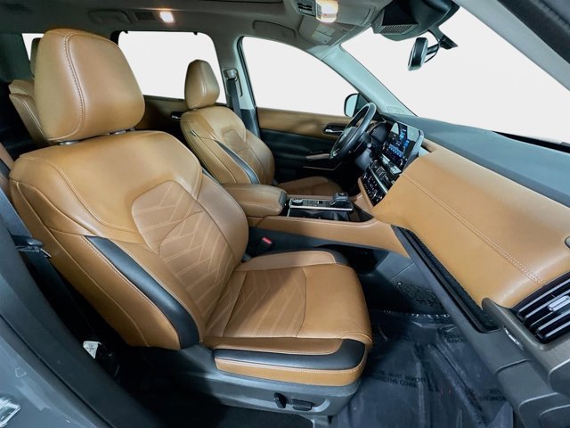 Certified 2022 Nissan Pathfinder Platinum w/ Cargo Package image 30