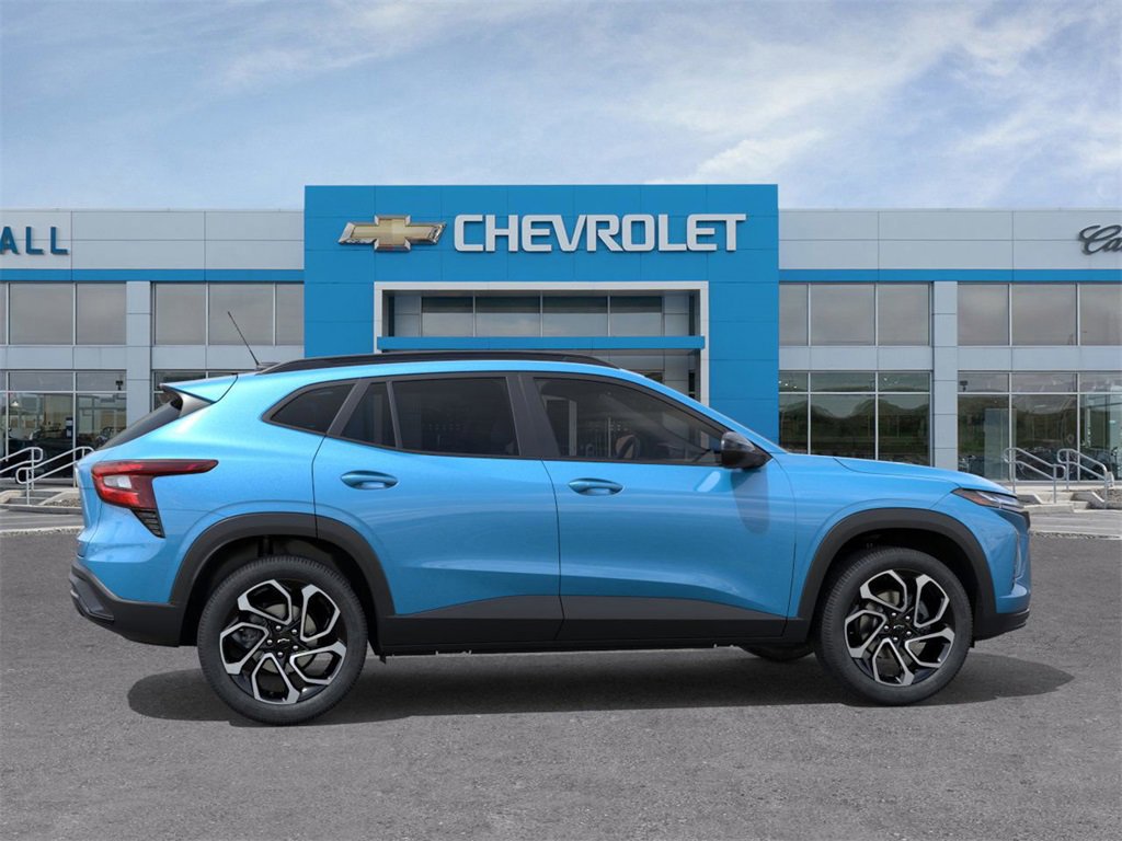 New 2026 Chevrolet Trax RS w/ Sunroof Package image 5