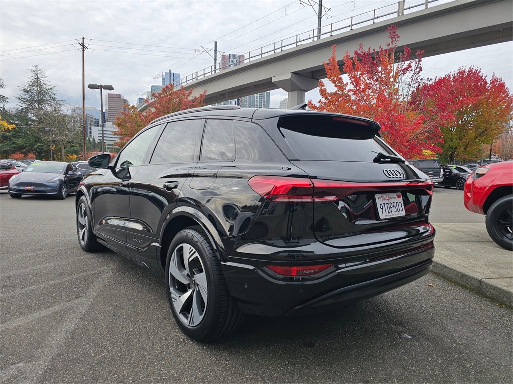 Used 2025 Audi Q6 e-tron Prestige w/ 20" Wheel Package image 6