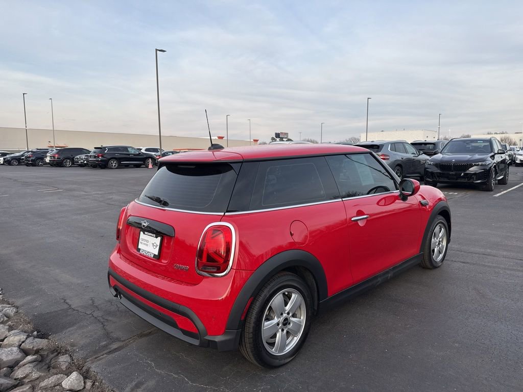 Certified 2024 MINI Cooper 2-Door Hardtop image 5