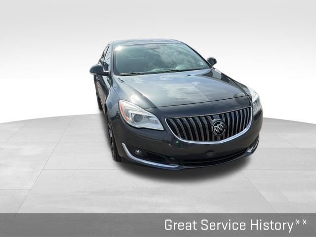 Used 2017 Buick Regal Sport Touring image 3