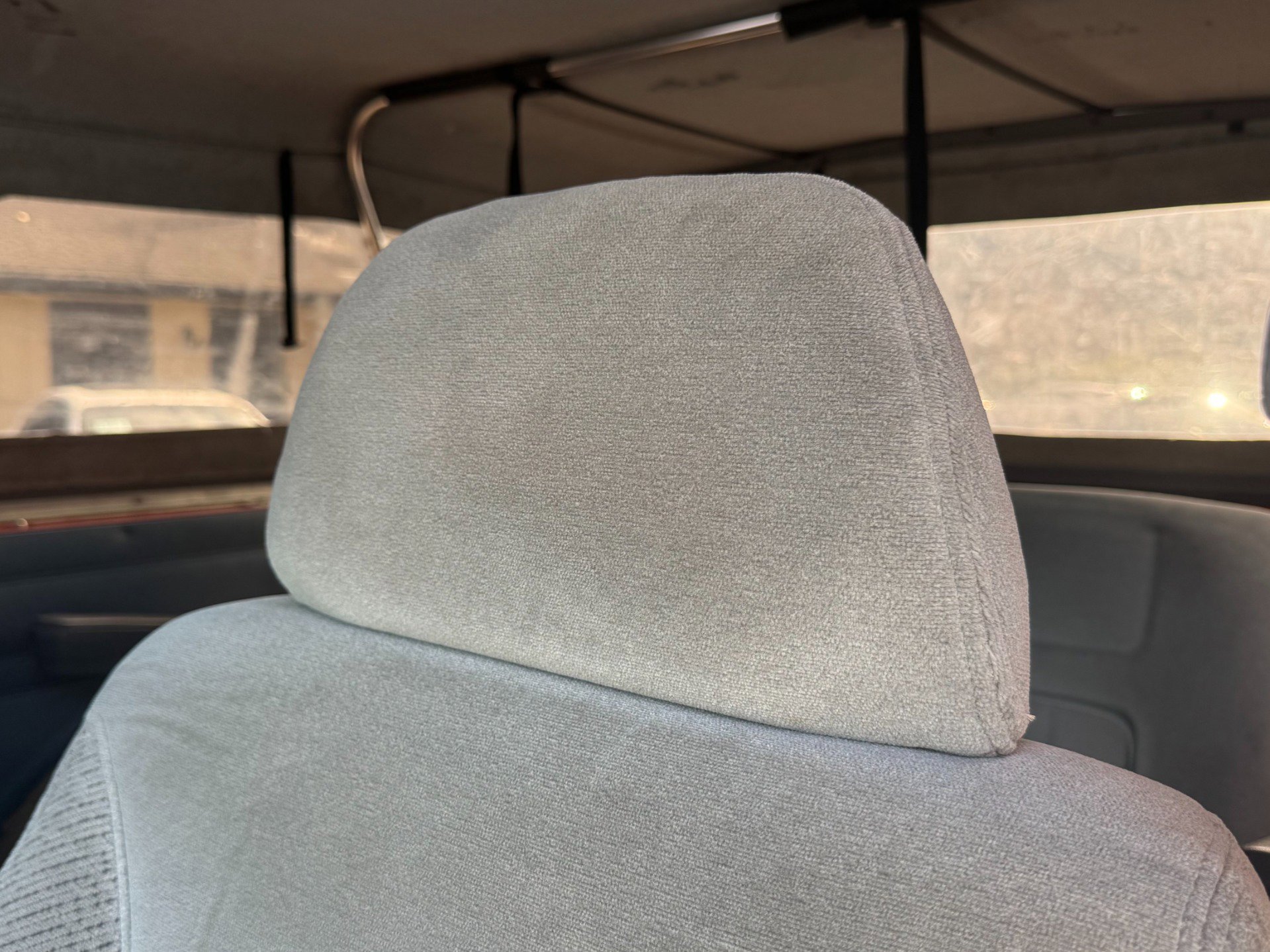 Used 1989 GMC Jimmy 4WD image 16