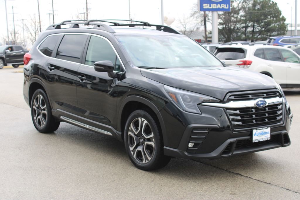 Certified 2023 Subaru Ascent Limited image 3