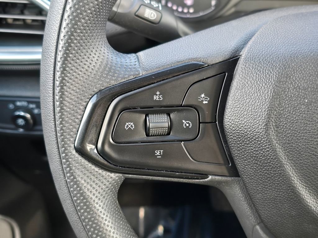 Used 2022 Chevrolet TrailBlazer LT image 19