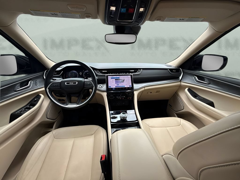 Used 2021 Jeep Grand Cherokee L Limited AWD/4WD image 8