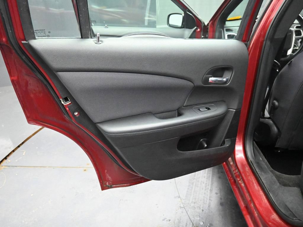 Used 2012 Chrysler 200 Touring w/ Cold Weather Group FWD image 22