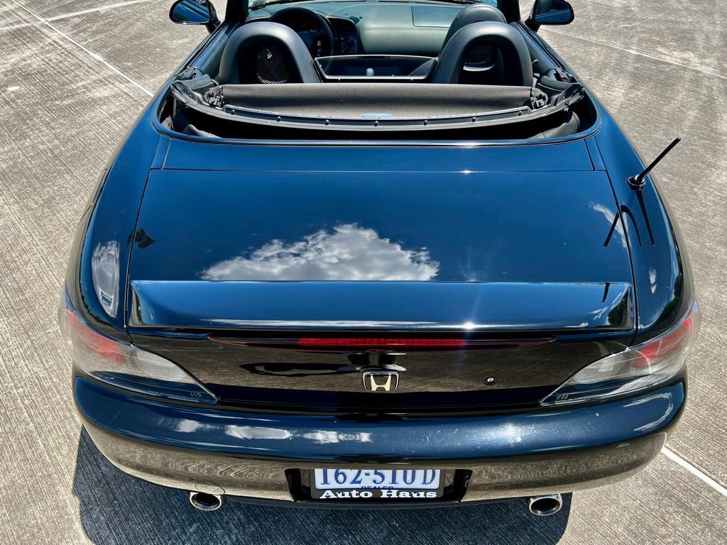 Used 2000 Honda S2000 image 16