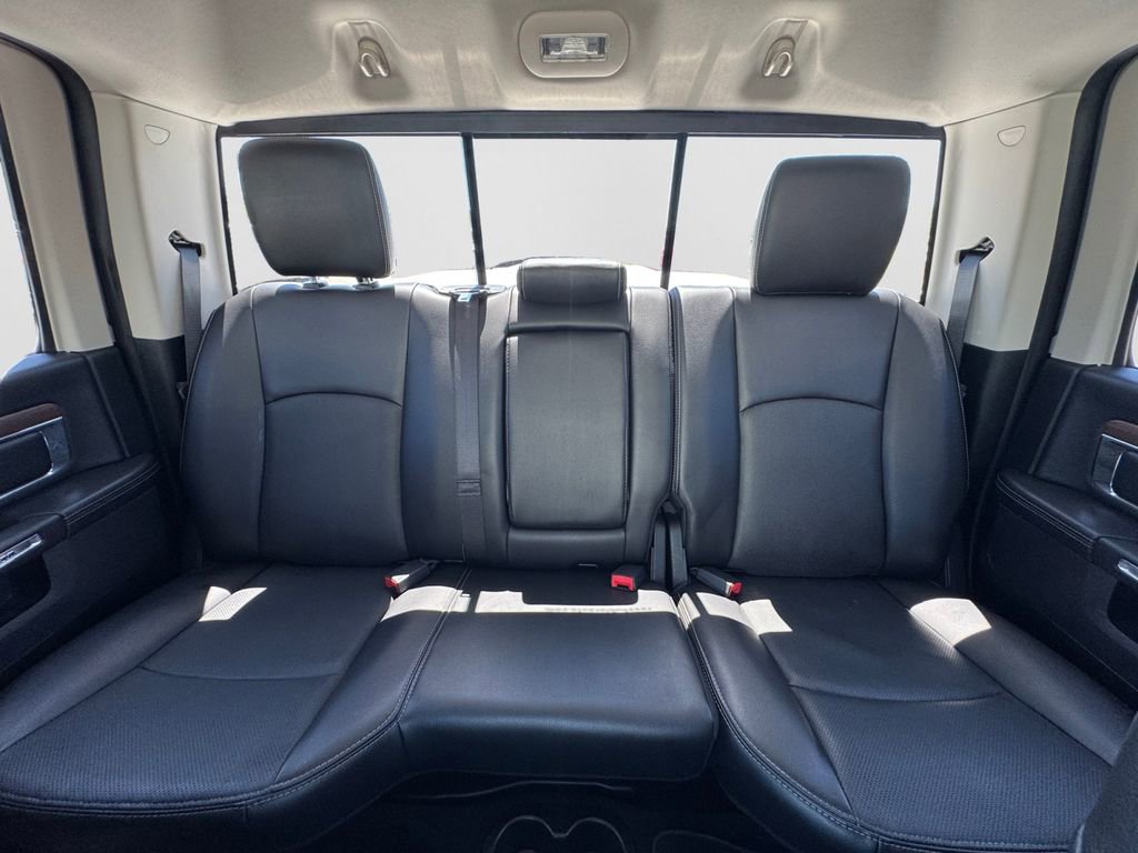 Used 2017 RAM 1500 Laramie w/ Convenience Group AWD/4WD image 16