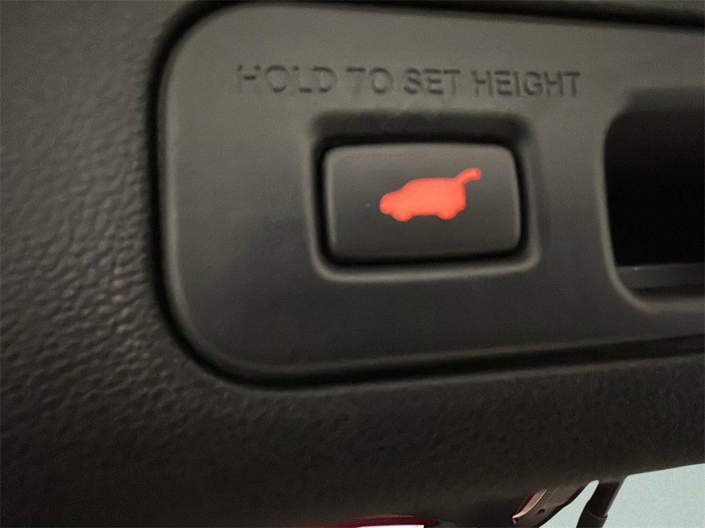 Used 2023 Acura MDX SH-AWD w/ Advance Package image 32